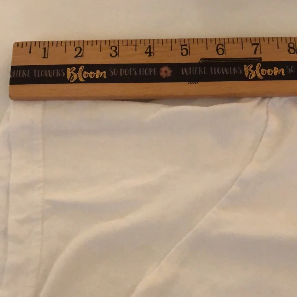 Polo Ralph Lauren Basic White T Shirt Polo T Shirt Large Logo along bottom